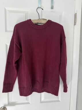 GAP Women's oversized Crewneck Sweater - Burgundy